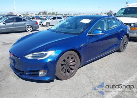 2017 Tesla Model S 100D/60D/75D/90D/P100D z USA, uszkodzony, nr VIN 5YJSA1E28HF200188